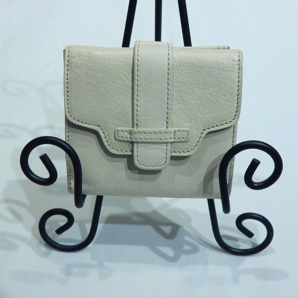 HATRMAN PALE GREEN "DISTRICT COLLECTION' LEATHER WALLET (NEW)